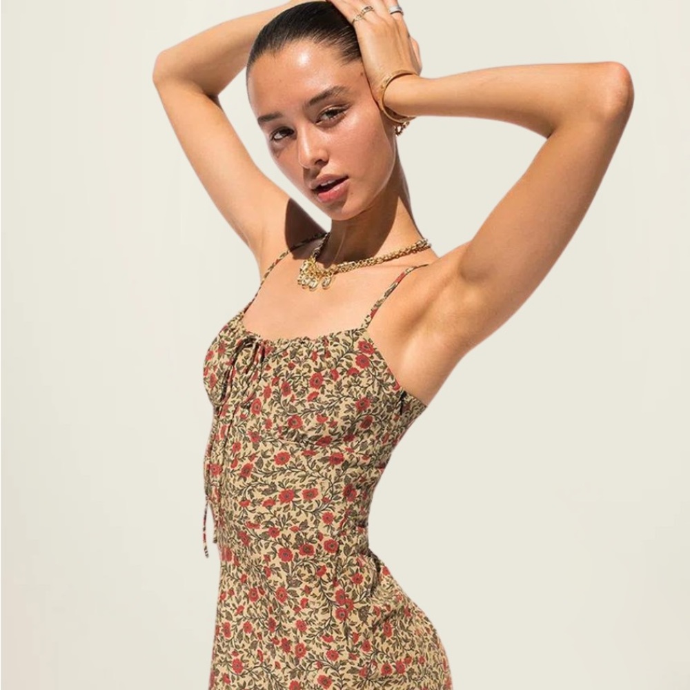 The Alba dress in Dahlia size S Réalisation Par